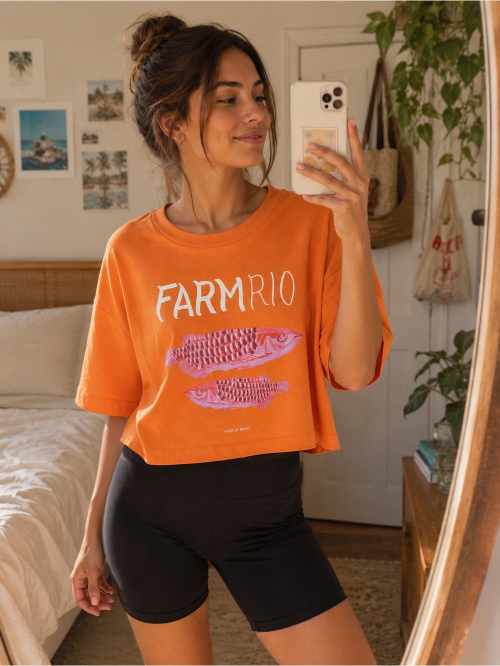 FARM Rio Tropical Fish Graphic Tee 🍊🐠 NWT Size Small - Picture 1 of 9